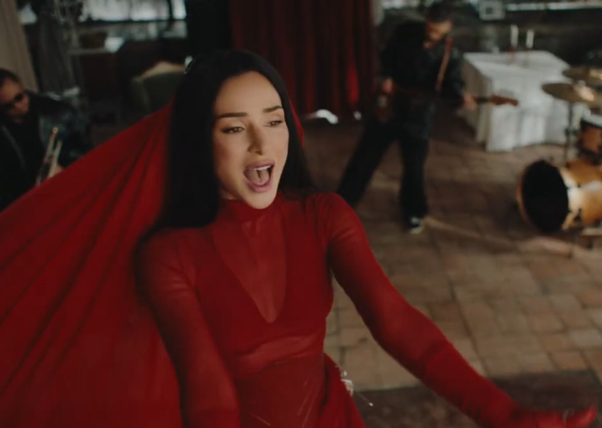 ZLATA OGNEVICH - ONE DAY